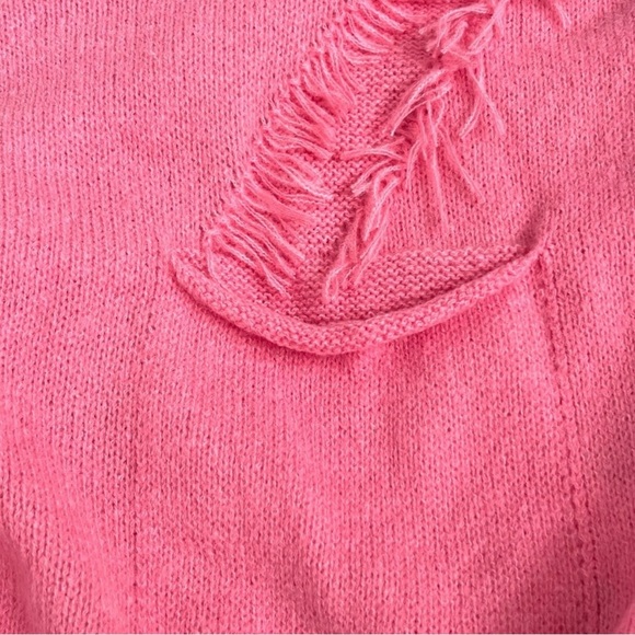 NWT Boutique Brand Chunky Oversized Distressed Sweater - Picture 4 of 9